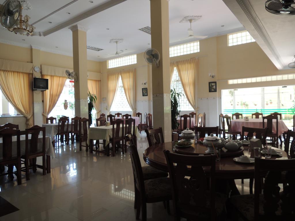 Reaksmey Battambang Hotel מראה חיצוני תמונה